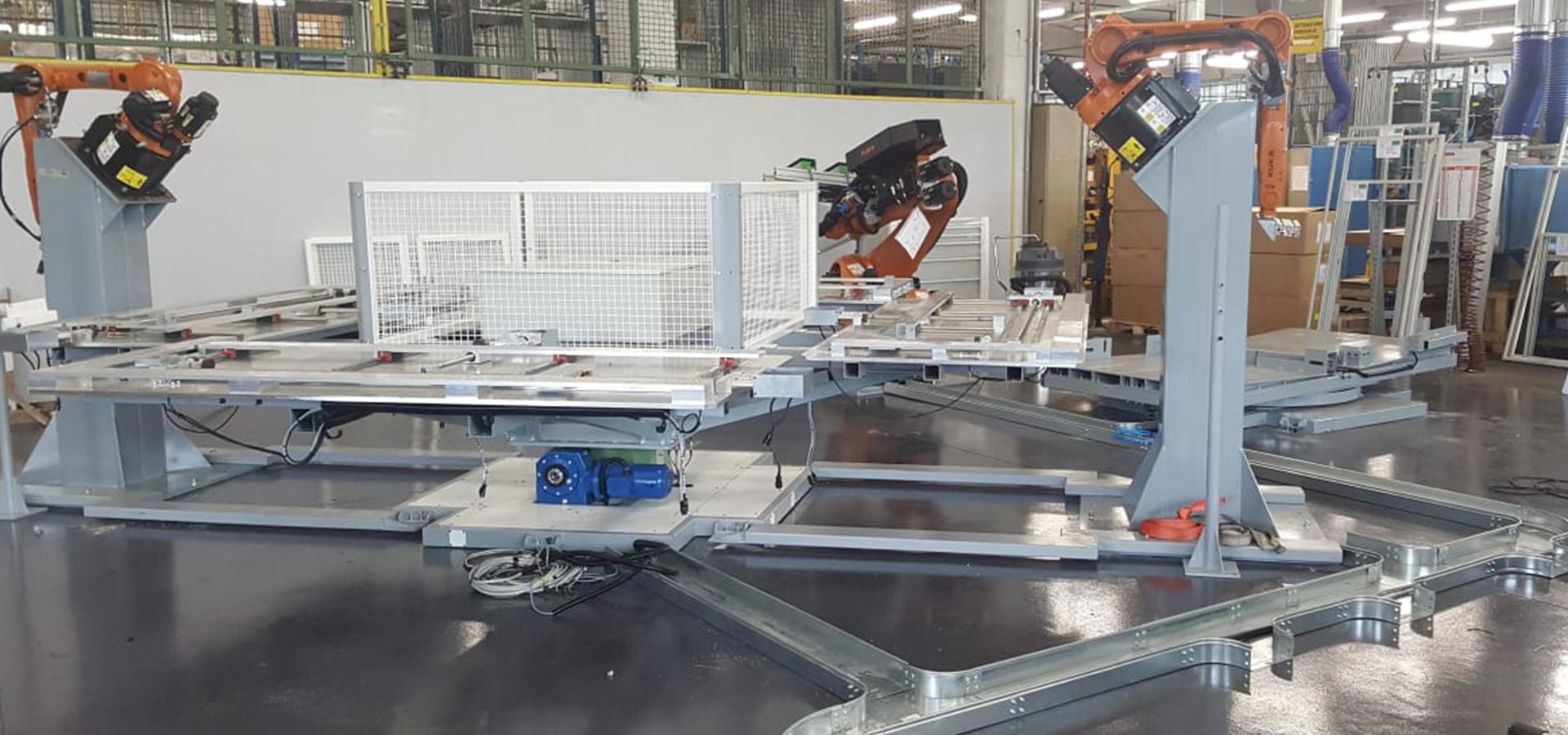 Robot per lavorazione materie plastiche
